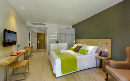 Mauricia Beachcomber Resort & Spa-Standard Room 1_1126